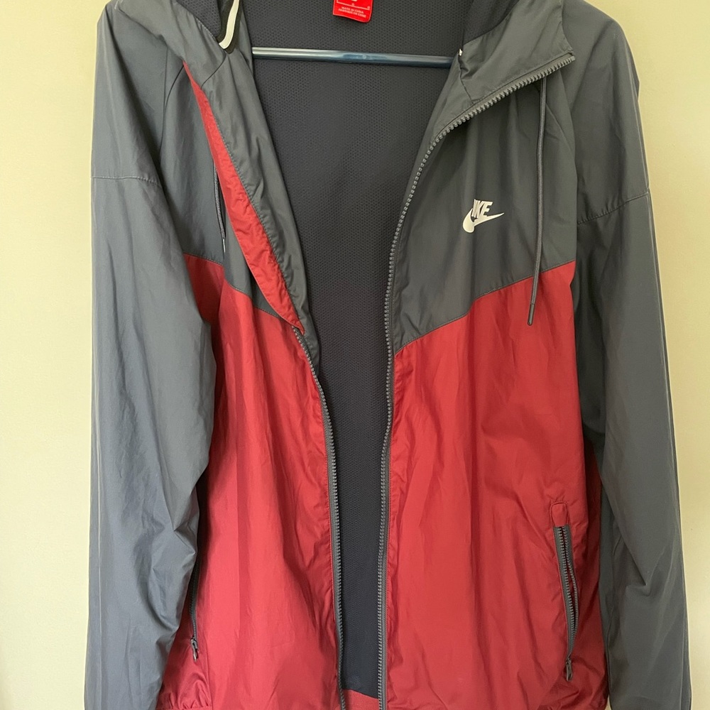 Men’s Red and Blue Retro Nike Windbreaker Zip-Up
